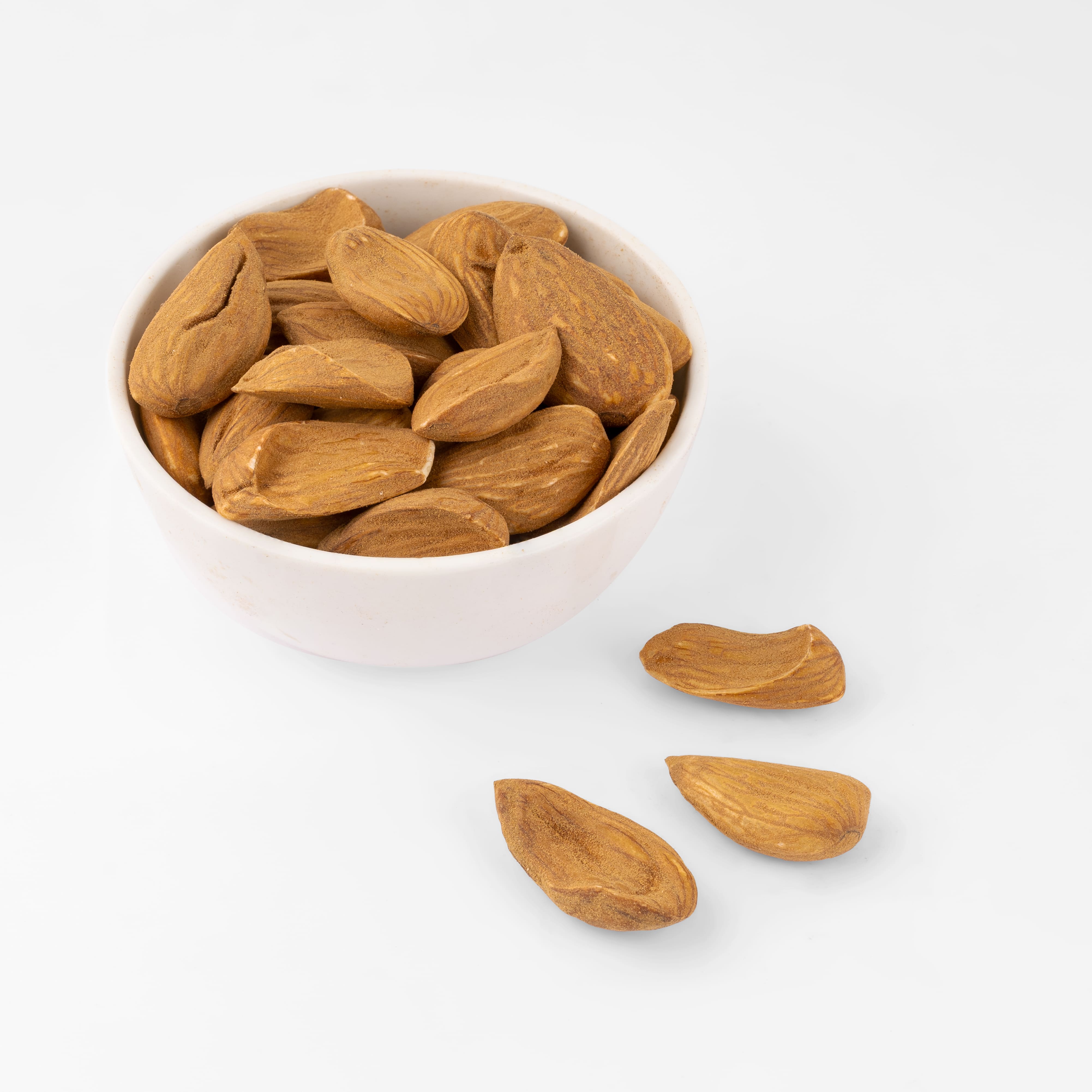 Buy Premium Mamra Almonds Large 5A 1 KG from Mahavir Dry Fruits – premium-quality large Mamra almonds, fresh and naturally crunchy